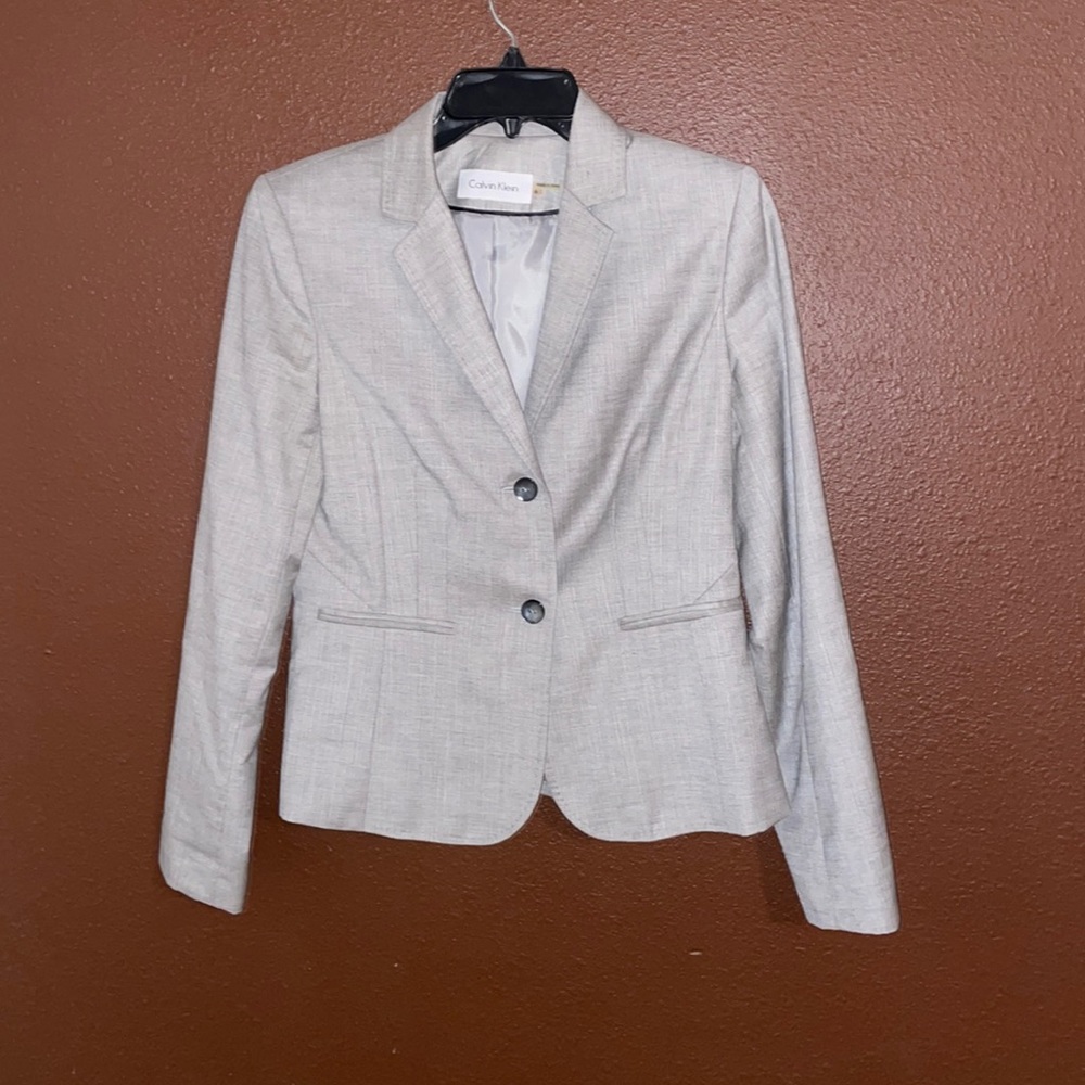 Light grey suit